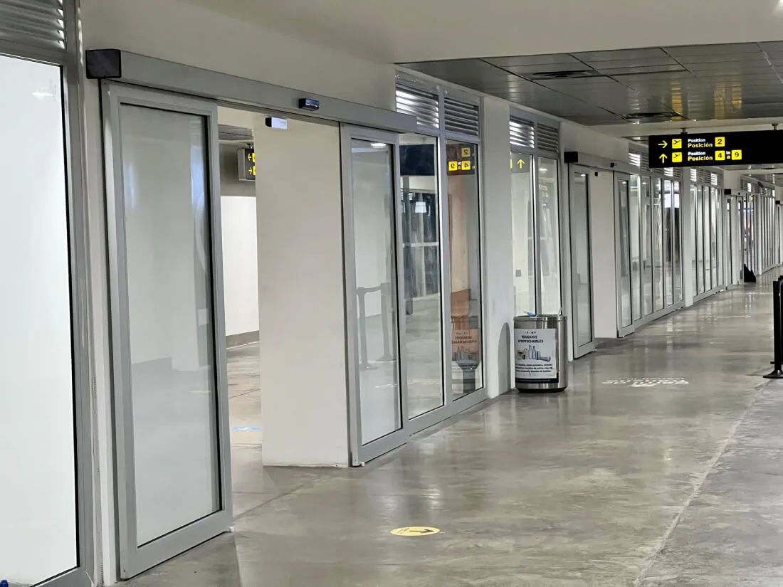Puertas Eléctricas con Sensor 3