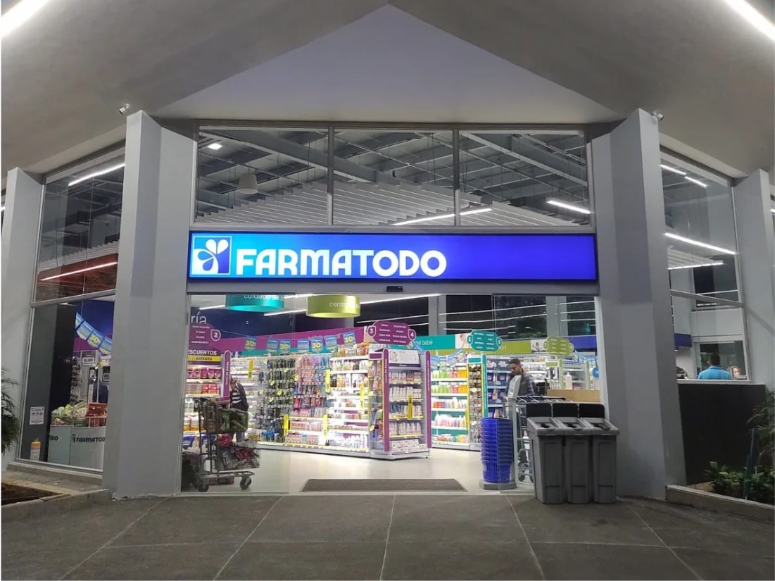 Farmatodo 1 Puertas Eléctrónicas Farmatodo 1